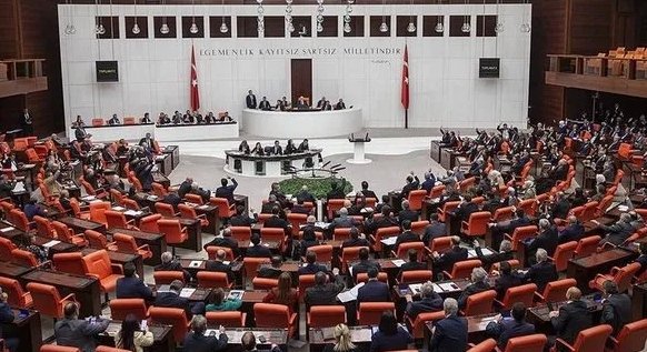 Devlet Memurları Kanununda değişiklik kabul edildi